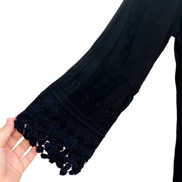 Johnny Was Embroidered Black Navy Tunic Top Blouse Crochet Lace Size XS Artsy - Picture 3 of 4
